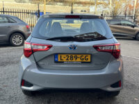 Toyota Yaris 1.5 Hybrid Active // CLIMA // CAMERA // CRUISE // APPLE CARPLAY / ANDROID AUTO 35