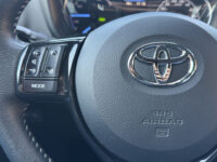 Toyota Yaris 1.5 Hybrid Active // CLIMA // CAMERA // CRUISE // APPLE CARPLAY / ANDROID AUTO 41