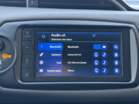 Toyota Yaris 1.5 Hybrid Active // CLIMA // CAMERA // CRUISE // APPLE CARPLAY / ANDROID AUTO 45