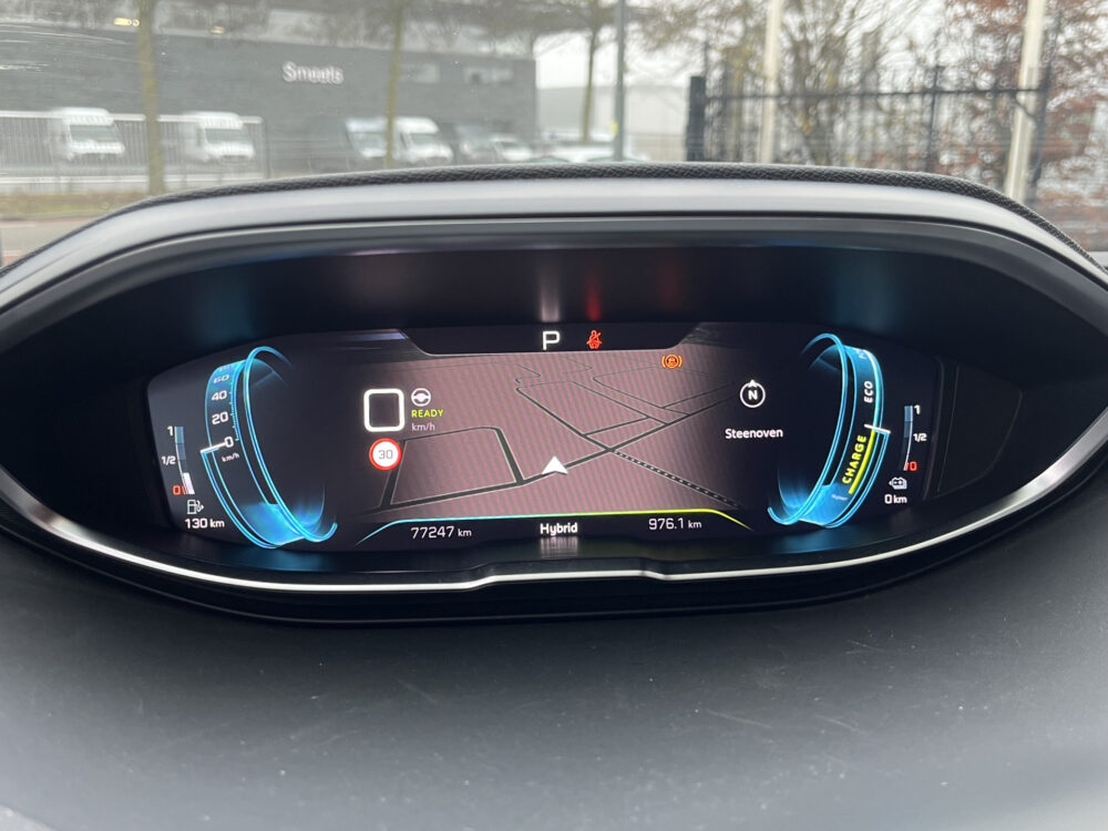 Peugeot 3008 1.6 HYbrid 225 GT Pack Business // SCHUIF-KANTELDAK // LEDER-ALCANTARA // ADAPT. CRUISE // DODEHOEK // ELEK.KLEP // NAVI+CARPAY  38