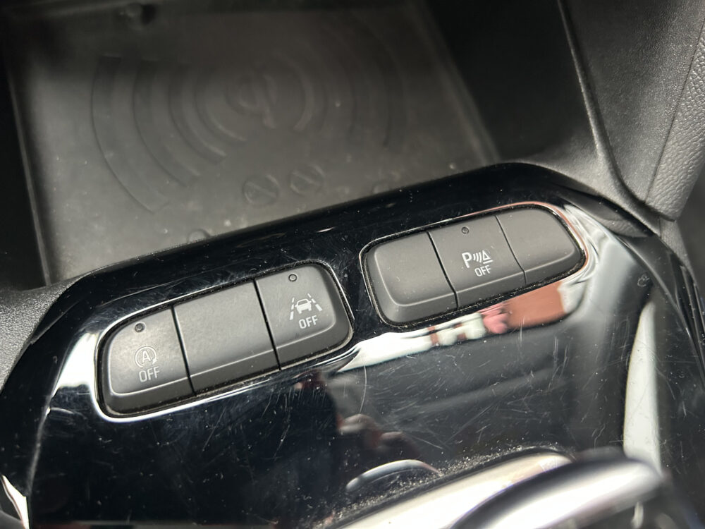 Opel Corsa 1.2 Elegance // NAVI + CARPLAY // FULL LED // CLIMA // CAMERA // KEYLESS // HALF-LEDER 21