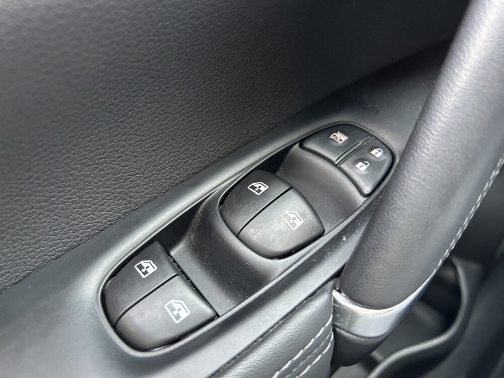 Nissan QASHQAI 1.3 DIG-T Tekna + // FULL LED // NAVI + CARPLAY // 360 CAMERA // PANO-DAK // MEMORY SEAT // BOSE AUDIO // TREKHAAK!! 27