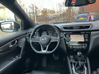 Nissan QASHQAI 1.3 DIG-T Tekna + // FULL LED // NAVI + CARPLAY // 360 CAMERA // PANO-DAK // MEMORY SEAT // BOSE AUDIO // TREKHAAK!! 48