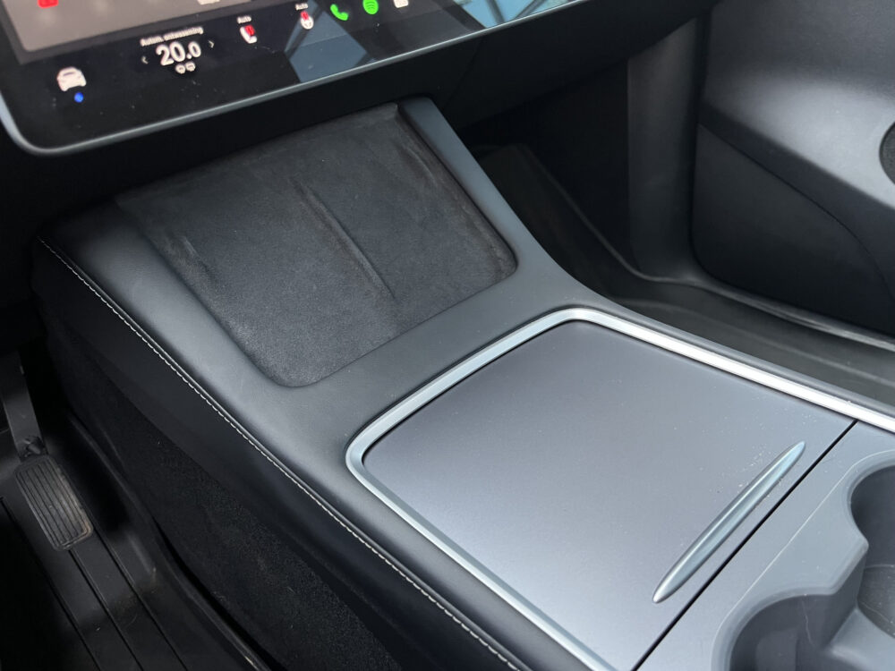 Tesla Model Y Standard Range SR RWD 60 kWh 1e EIGENAAR // PANODAK // NAVI // ADAPTIVE CRUISE // CLIMA // AUTOPILOT // 360 CAMERA // LEDEREN BE 25