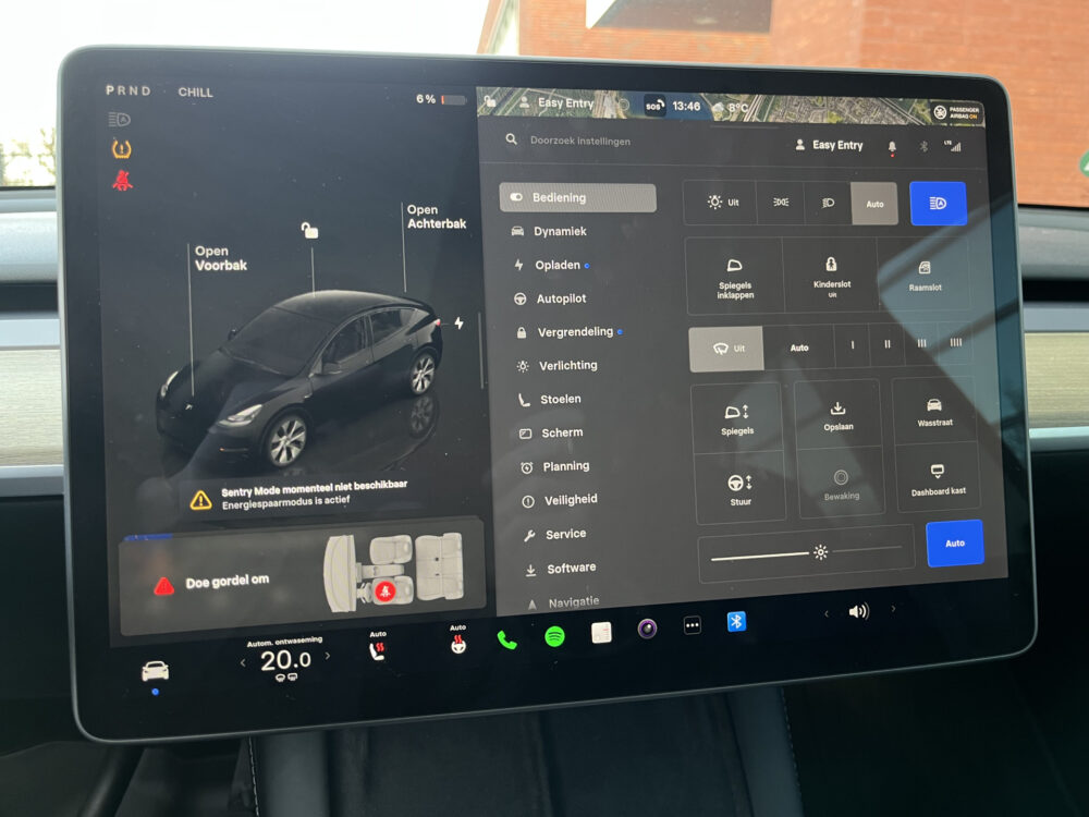 Tesla Model Y Standard Range SR RWD 60 kWh 1e EIGENAAR // PANODAK // NAVI // ADAPTIVE CRUISE // CLIMA // AUTOPILOT // 360 CAMERA // LEDEREN BE 30