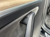 Tesla Model Y Standard Range SR RWD 60 kWh 1e EIGENAAR // PANODAK // NAVI // ADAPTIVE CRUISE // CLIMA // AUTOPILOT // 360 CAMERA // LEDEREN BE 60