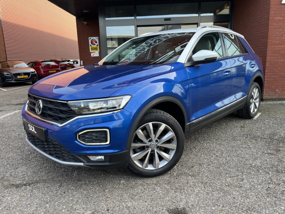 Volkswagen T-Roc 1.0 TSI Style // FULL LED // LEDER // NAVI // CLIMA // PDC V+A // STOELVERWARMING // 1
