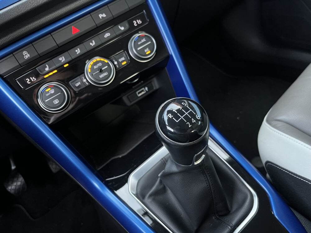 Volkswagen T-Roc 1.0 TSI Style // FULL LED // LEDER // NAVI // CLIMA // PDC V+A // STOELVERWARMING // 23