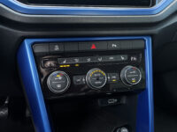 Volkswagen T-Roc 1.0 TSI Style // FULL LED // LEDER // NAVI // CLIMA // PDC V+A // STOELVERWARMING // 55