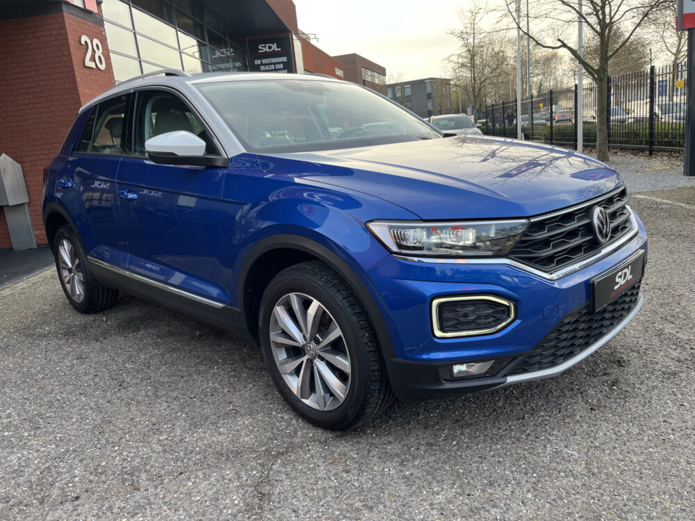 Volkswagen T-Roc 1.0 TSI Style // FULL LED // LEDER // NAVI // CLIMA // PDC V+A // STOELVERWARMING // 7