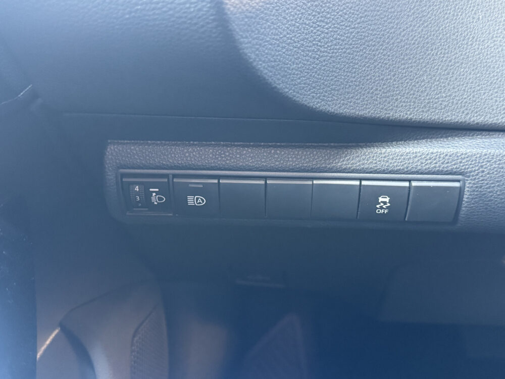 Toyota Corolla Touring Sports 1.8 Hybrid GR-Sport // NAVI // ADAPTIVE CRUISE // CLIMA // CAMERA // APPLE CARPLAY - ANDROID AUTO // 19