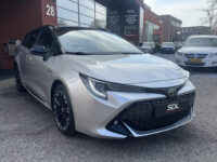Toyota Corolla Touring Sports 1.8 Hybrid GR-Sport // NAVI // ADAPTIVE CRUISE // CLIMA // CAMERA // APPLE CARPLAY - ANDROID AUTO // 28