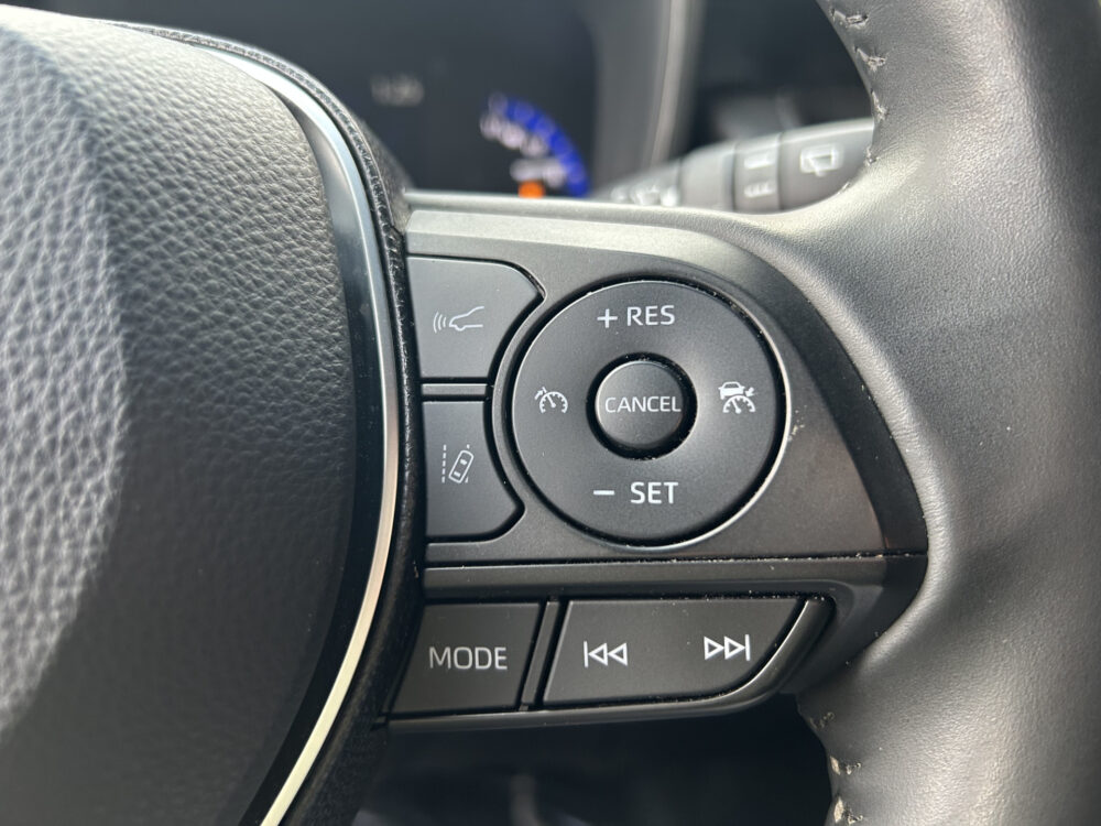 Toyota Corolla Touring Sports 1.8 Hybrid Dynamic // FULL LED // NAVI // CAMERA // KEYLESS // ADAPTIVE CRUISE // PDC V+A 10