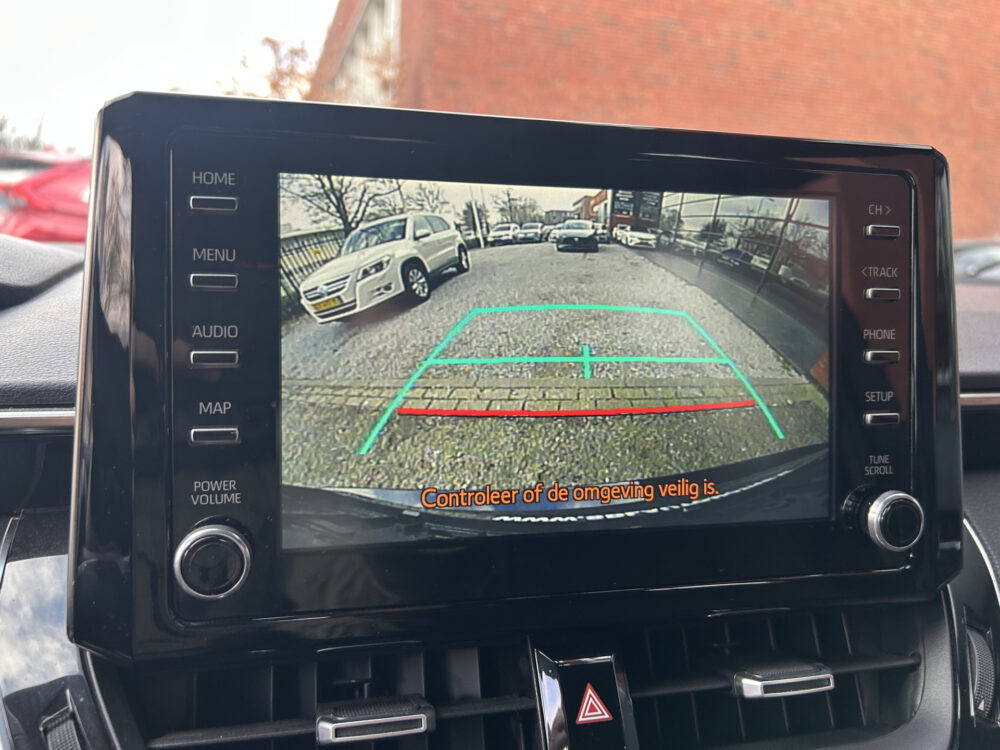 Toyota Corolla Touring Sports 1.8 Hybrid Dynamic // FULL LED // NAVI // CAMERA // KEYLESS // ADAPTIVE CRUISE // PDC V+A 15