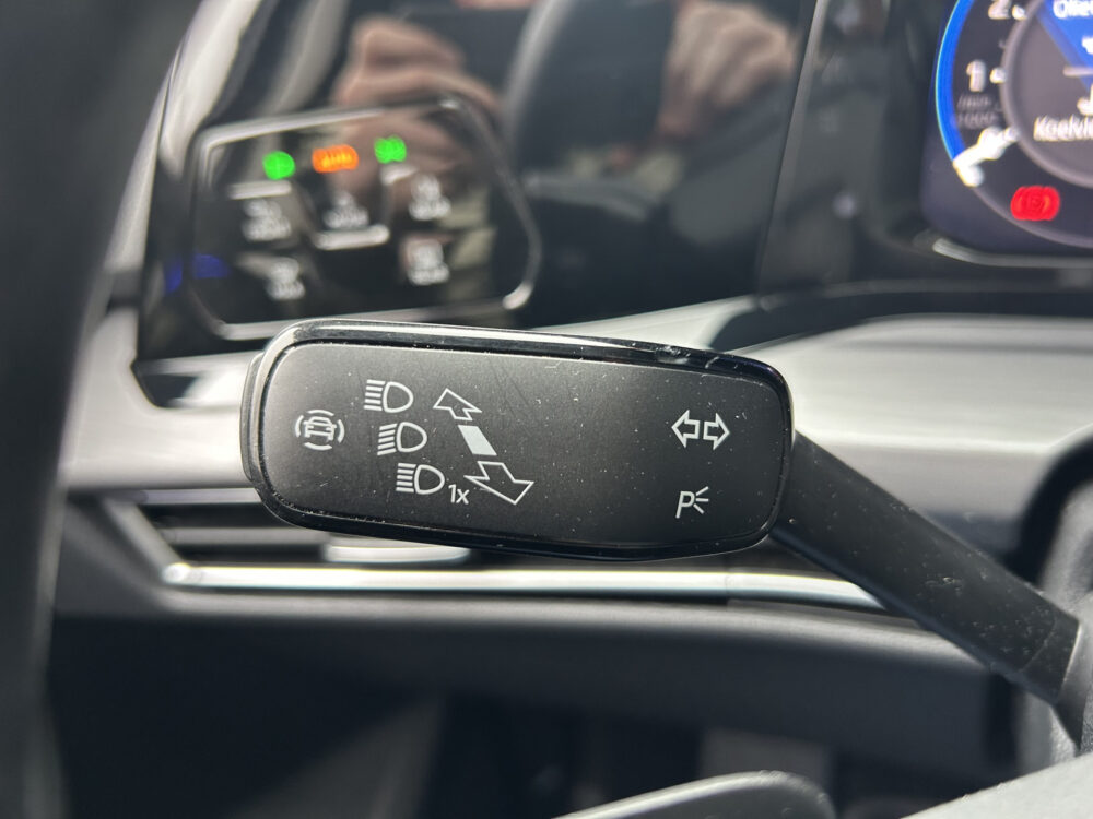 Volkswagen Golf 1.5 eTSI Style // ADAPTIVE CRUISE // TREKHAAK // CAMERA // CLIMA // NAVI // ERGO ACTIVE STOEL // MEMORY SEAT // 11