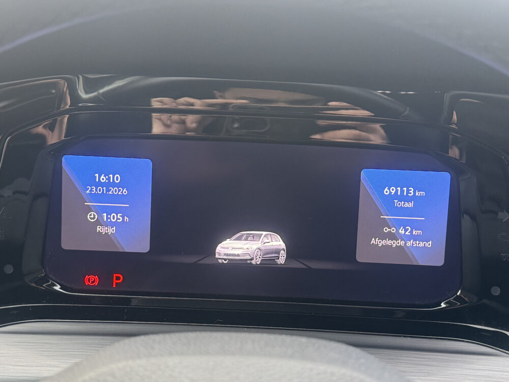 Volkswagen Golf 1.5 eTSI Style // ADAPTIVE CRUISE // TREKHAAK // CAMERA // CLIMA // NAVI // ERGO ACTIVE STOEL // MEMORY SEAT // 33