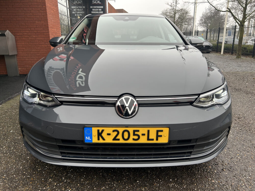 Volkswagen Golf 1.5 eTSI Style // ADAPTIVE CRUISE // TREKHAAK // CAMERA // CLIMA // NAVI // ERGO ACTIVE STOEL // MEMORY SEAT // 4