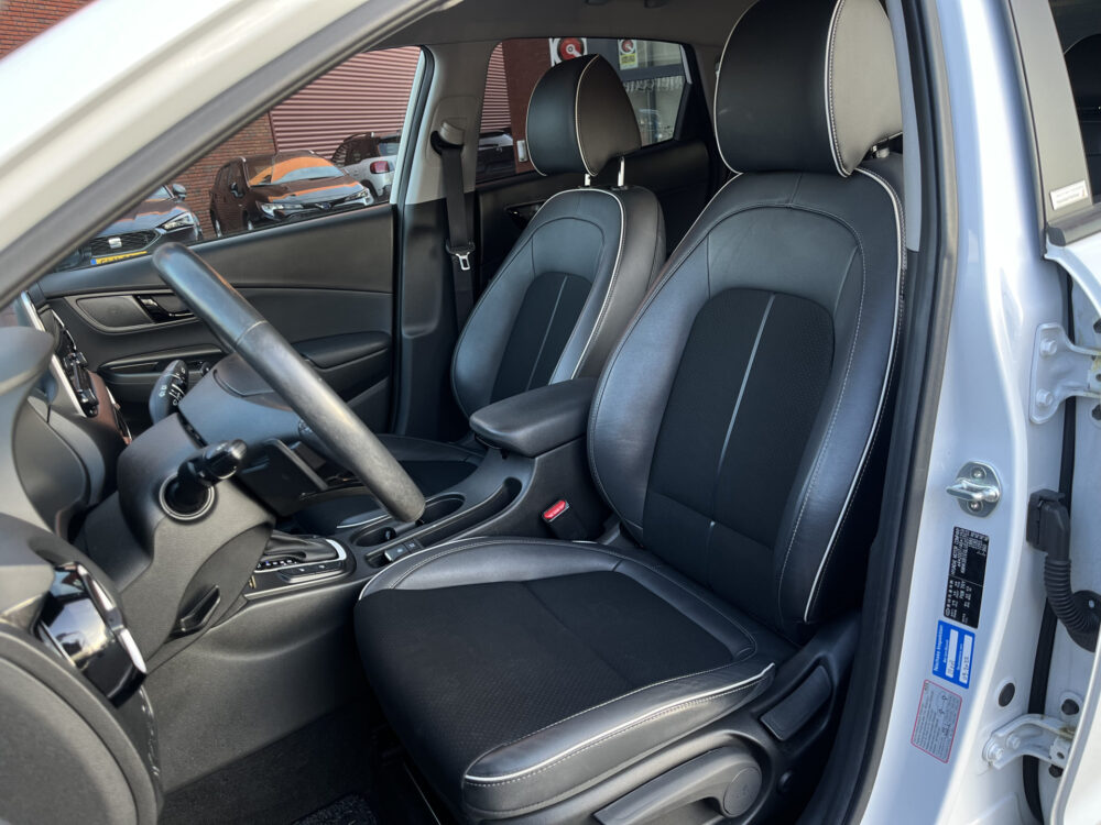 Hyundai KONA 1.6 GDI HEV Fashion // KRELL-AUDIO // CLIMA // CAMERA+SENSOREN // NAVI+CARPLAY // HALF LEDER // CRUISE // 12