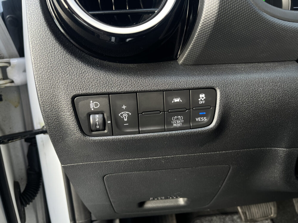 Hyundai KONA 1.6 GDI HEV Fashion // KRELL-AUDIO // CLIMA // CAMERA+SENSOREN // NAVI+CARPLAY // HALF LEDER // CRUISE // 17