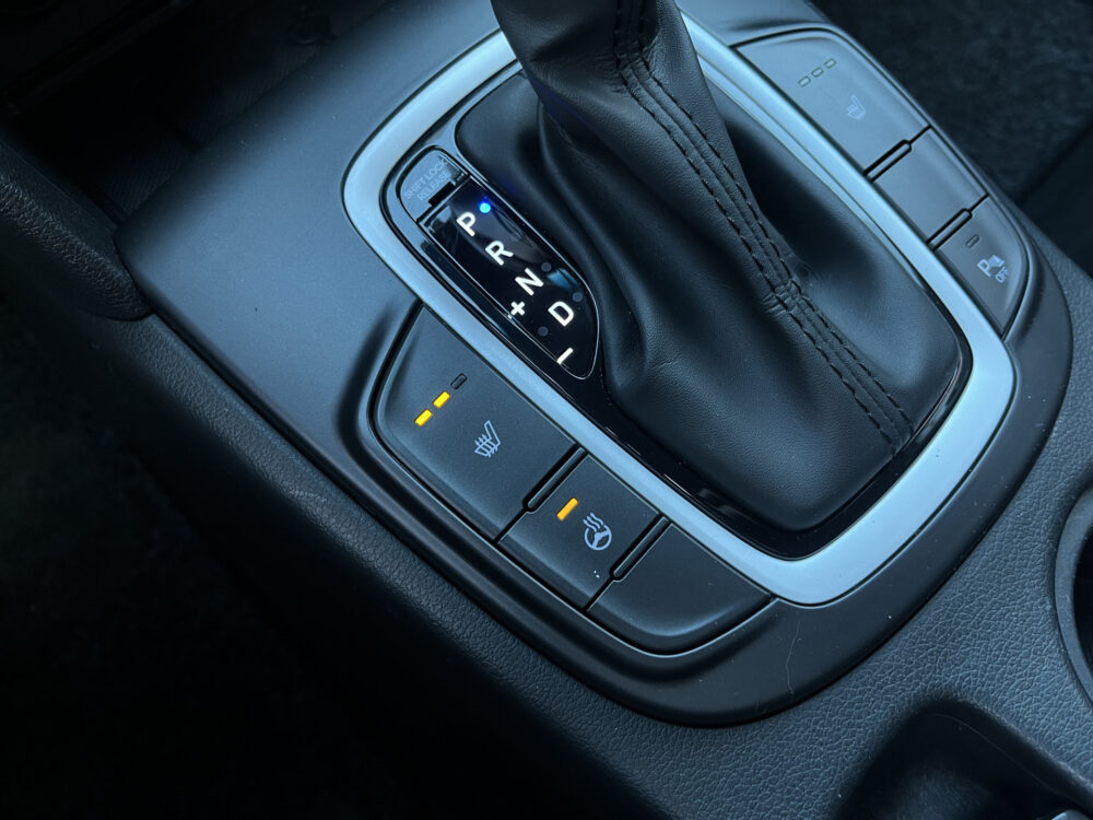 Hyundai KONA 1.6 GDI HEV Fashion // KRELL-AUDIO // CLIMA // CAMERA+SENSOREN // NAVI+CARPLAY // HALF LEDER // CRUISE // 24