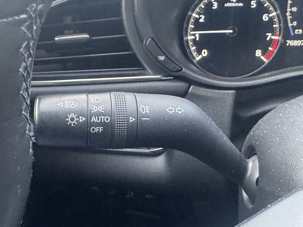 Mazda CX-30 2.0 e-SkyActiv-X M Hybrid Luxury // NAVI // LEDER // TREKHAAK // CAMERA // MEMORY SEATS // BOSE AUDIO // 29