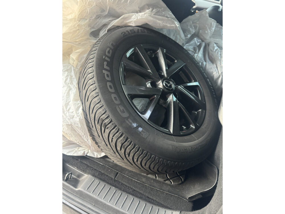 Mazda CX-30 2.0 e-SkyActiv-X M Hybrid Luxury // NAVI // LEDER // TREKHAAK // CAMERA // MEMORY SEATS // BOSE AUDIO // 34