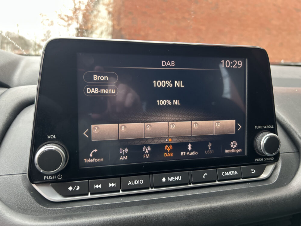 Nissan QASHQAI 1.3 MHEV Xtronic Acenta // LED // APPLE CARPLAY / ANDROID AUTO // CLIMA // CAMERA // ADAPTIVE CRUISE 13