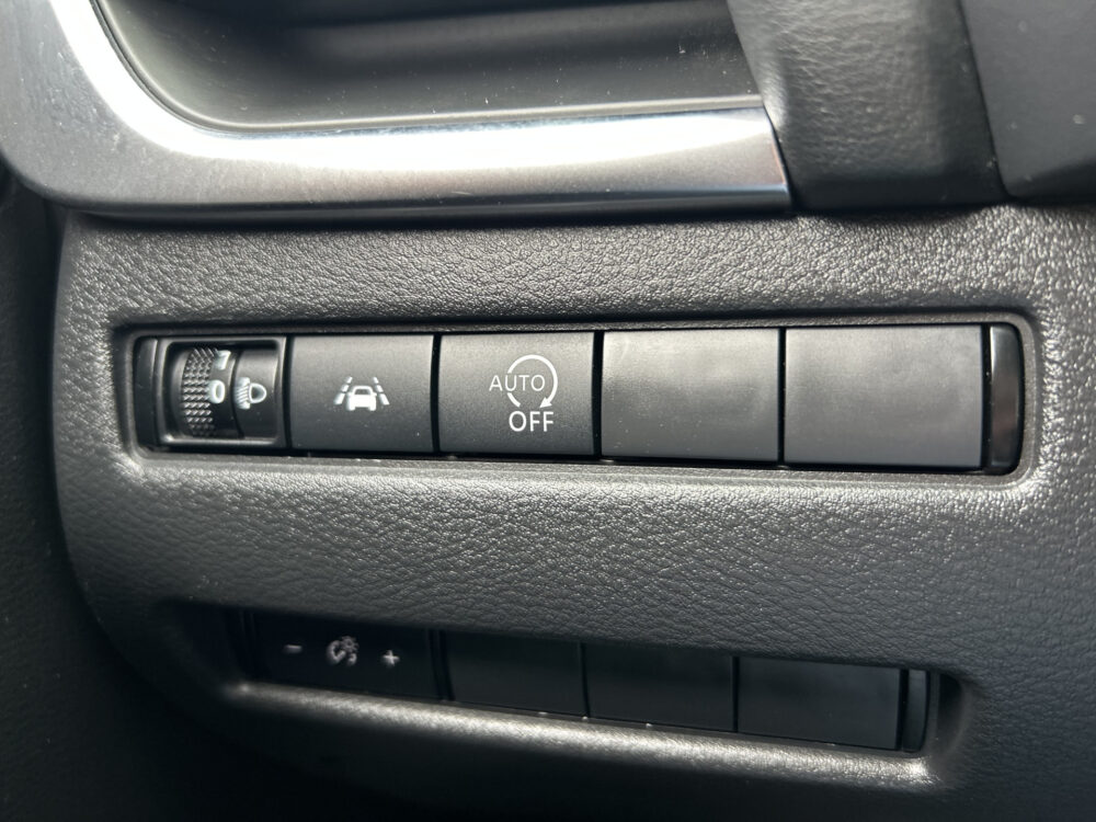 Nissan QASHQAI 1.3 MHEV Xtronic Acenta // LED // APPLE CARPLAY / ANDROID AUTO // CLIMA // CAMERA // ADAPTIVE CRUISE 20