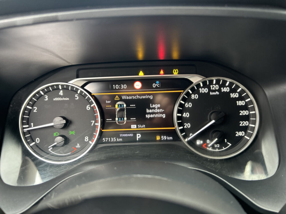 Nissan QASHQAI 1.3 MHEV Xtronic Acenta // LED // APPLE CARPLAY / ANDROID AUTO // CLIMA // CAMERA // ADAPTIVE CRUISE 30