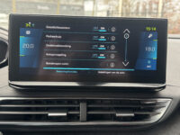 Peugeot 3008 1.6 HYbrid 225 Allure // NAVI // CAMERA // ADAPTIVE CRUISE // CLIMA // DODEN HOEK SENSOR // STOELVERWARMING // 48