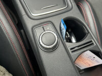 Mercedes-Benz A-Klasse 180 AMG Night pakket // FULL LED // NAVI // PANO/SCHUIFKANTELDAK // PDC V+A // CRUISE 58