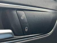 Mercedes-Benz A-Klasse 180 AMG Night pakket // FULL LED // NAVI // PANO/SCHUIFKANTELDAK // PDC V+A // CRUISE 61