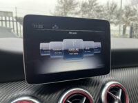 Mercedes-Benz A-Klasse 180 AMG Night pakket // FULL LED // NAVI // PANO/SCHUIFKANTELDAK // PDC V+A // CRUISE 75