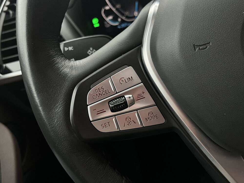 BMW iX3 High Executive 80 kWh // LEDER // ELEK.STOEL + GEHEUGEN // SCHUIF-KANTELDAK // CAMERA+SENSOREN // ELEK. KLEP // CARPLAY + NAVI / 23