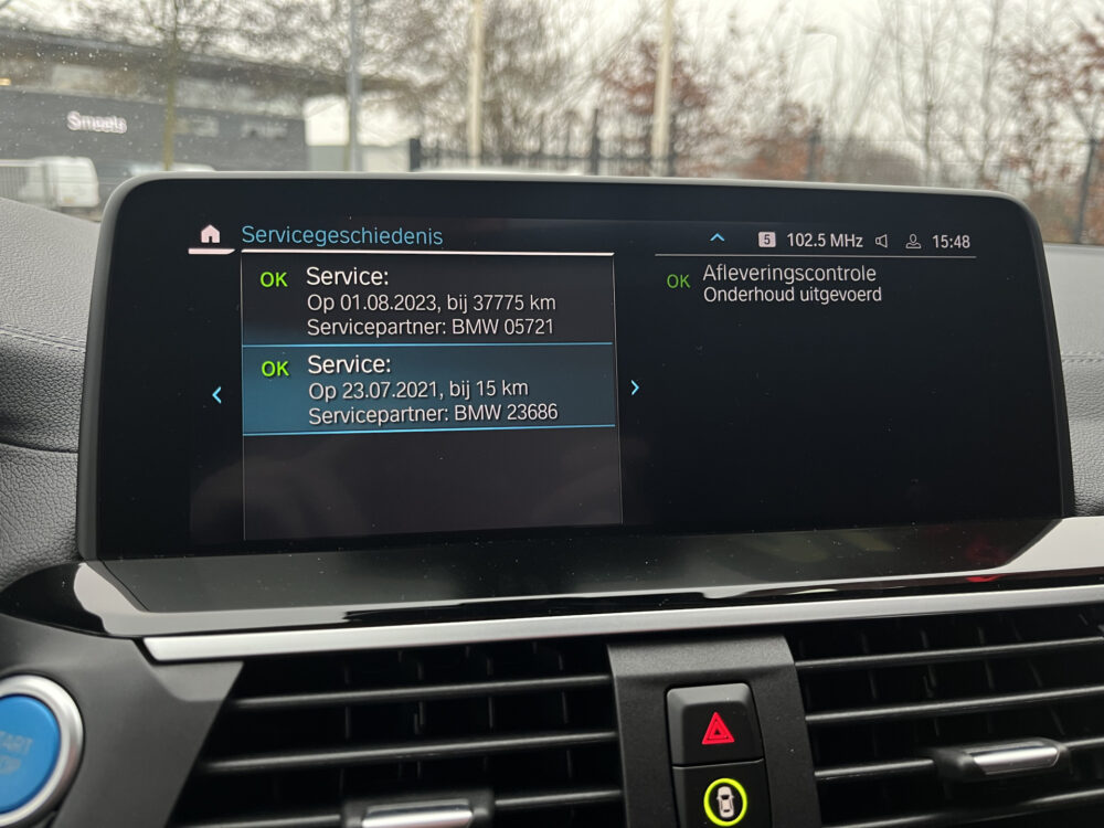 BMW iX3 High Executive 80 kWh // LEDER // ELEK.STOEL + GEHEUGEN // SCHUIF-KANTELDAK // CAMERA+SENSOREN // ELEK. KLEP // CARPLAY + NAVI / 32