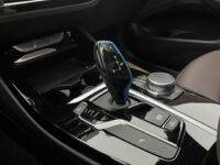 BMW iX3 High Executive 80 kWh // LEDER // ELEK.STOEL + GEHEUGEN // SCHUIF-KANTELDAK // CAMERA+SENSOREN // ELEK. KLEP // CARPLAY + NAVI / 64