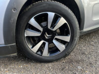 Citroën C3 1.2 PureTech Shine // DODEHOEK // CAMERA+SENSOREN // CRUISE // CLIMA // NAVI+CARPLAY // AFN. TREKHAAK // 43