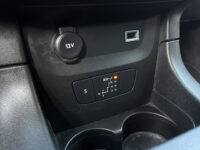 Citroën C3 1.2 PureTech Shine // DODEHOEK // CAMERA+SENSOREN // CRUISE // CLIMA // NAVI+CARPLAY // AFN. TREKHAAK // 53