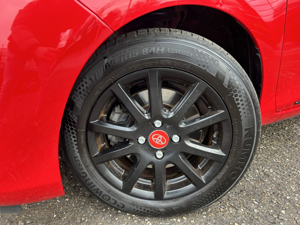 Toyota Yaris 1.5 Hybrid Energy // NAVI // CRUISE // CLIMA // PARKEERCAMERA // 27