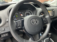 Toyota Yaris 1.5 Hybrid Energy // NAVI // CRUISE // CLIMA // PARKEERCAMERA // 39