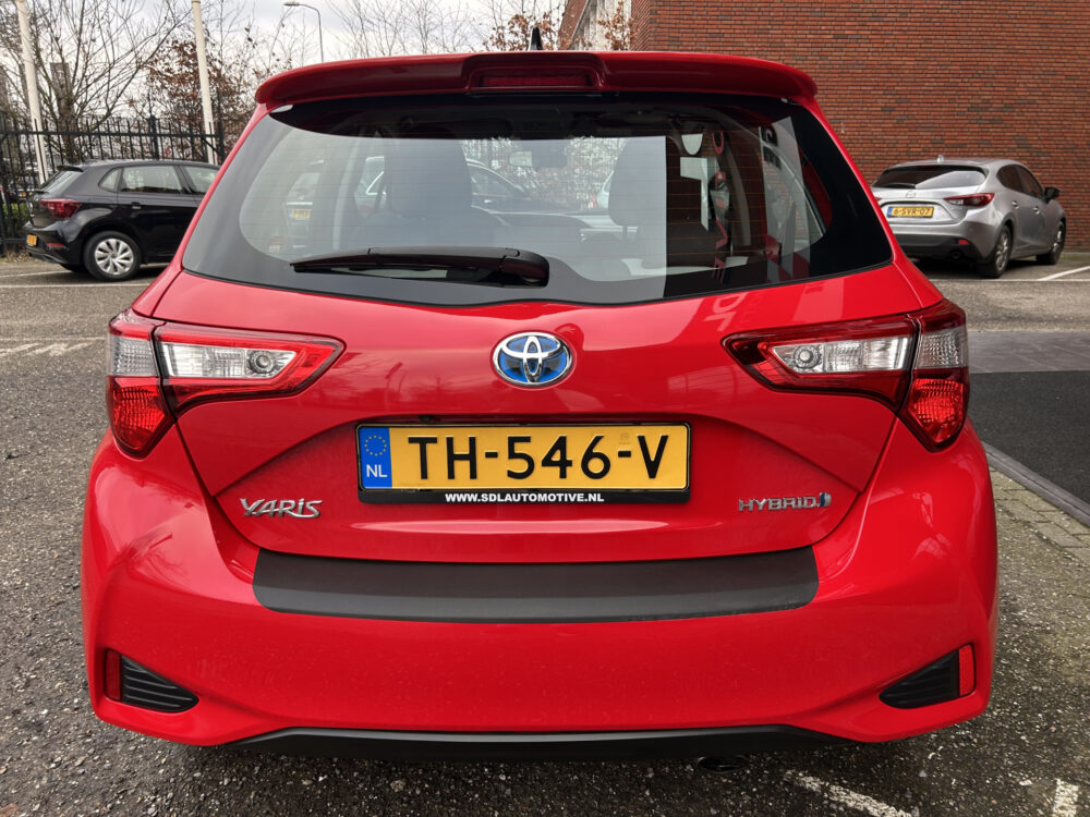 Toyota Yaris 1.5 Hybrid Energy // NAVI // CRUISE // CLIMA // PARKEERCAMERA // 5