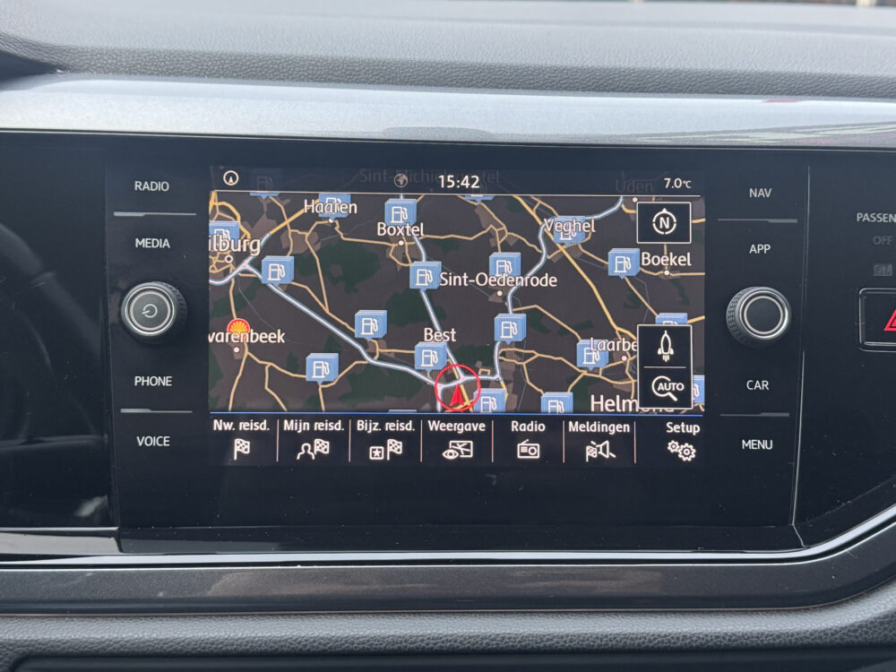 Volkswagen Polo 1.0 TSI Comfortline Business // LED // CLIMA // NAVI // PARKEERSENSOREN V+A // STOELVERWARMING // 15