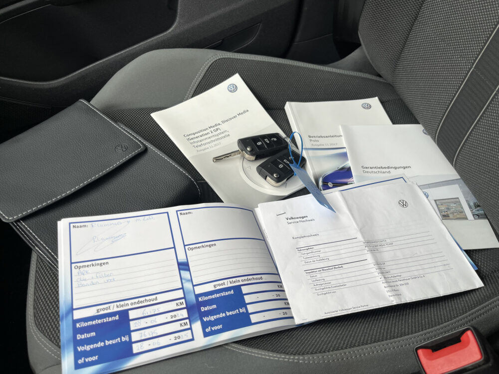 Volkswagen Polo 1.0 TSI Comfortline Business // LED // CLIMA // NAVI // PARKEERSENSOREN V+A // STOELVERWARMING // 27