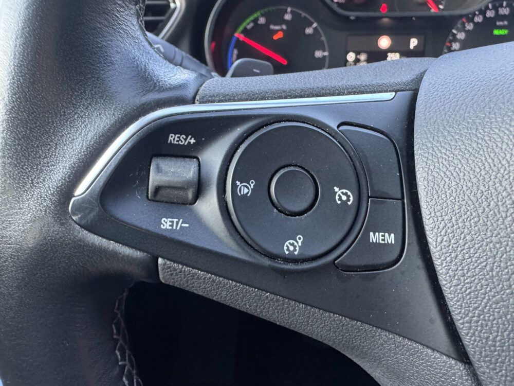 Opel Grandland X 1.6 Turbo Hybrid Business Elegance // NAVI // CLIMA // CRUISE // ELEK. ACHTERKLEP // 11