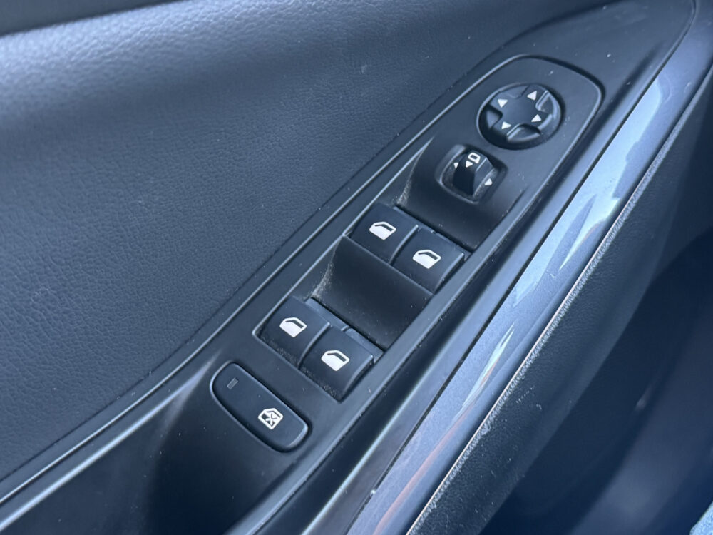 Opel Grandland X 1.6 Turbo Hybrid Business Elegance // NAVI // CLIMA // CRUISE // ELEK. ACHTERKLEP // 27