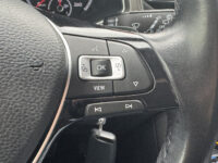 Volkswagen T-Roc 1.5 TSI Sport Business R-Line // NAVI // CAMERA // APPLE CARPLAY- ANDROID AUTO // ELEK. ACHTERKLEP // ADAPTIVE CRUISE // 43