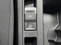 Volkswagen T-Roc 1.5 TSI Sport Business R-Line // NAVI // CAMERA // APPLE CARPLAY- ANDROID AUTO // ELEK. ACHTERKLEP // ADAPTIVE CRUISE // 55