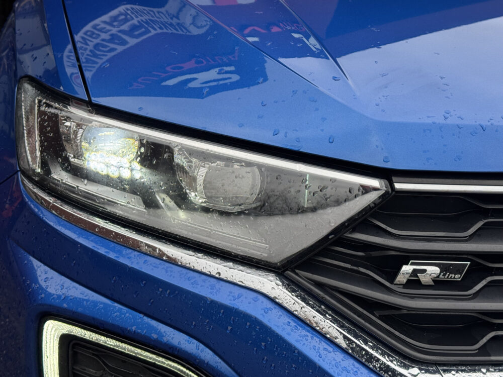 Volkswagen T-Roc 1.5 TSI Sport Business R-Line // NAVI // CAMERA // APPLE CARPLAY- ANDROID AUTO // ELEK. ACHTERKLEP // ADAPTIVE CRUISE // 6