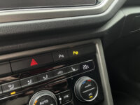 Volkswagen T-Roc 1.5 TSI Sport Business R-Line // NAVI // CAMERA // APPLE CARPLAY- ANDROID AUTO // ELEK. ACHTERKLEP // ADAPTIVE CRUISE // 61