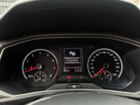 Volkswagen T-Roc 1.5 TSI Sport Business R-Line // NAVI // CAMERA // APPLE CARPLAY- ANDROID AUTO // ELEK. ACHTERKLEP // ADAPTIVE CRUISE // 66